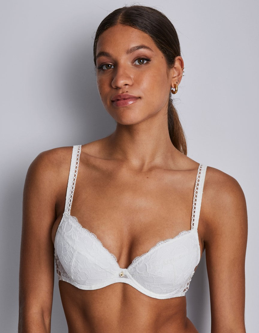 Kiss Of Love Push-up Bra with Pads