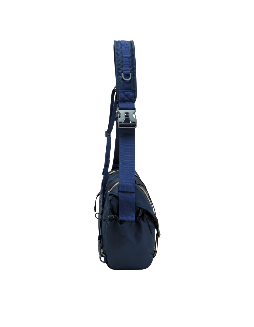 Walden Messenger Bag 15L