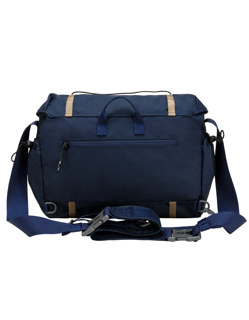 Walden Messenger Bag 15L