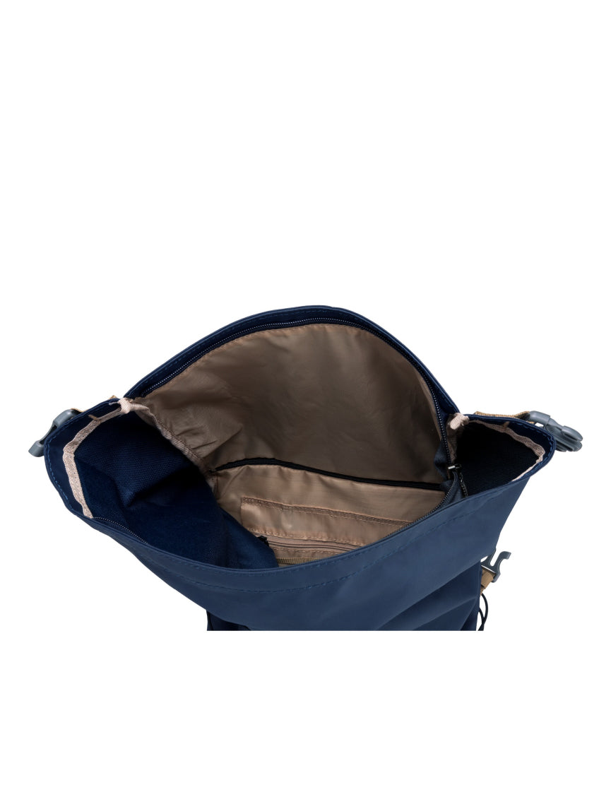 Buckden Roll Top Backpack 24/35L