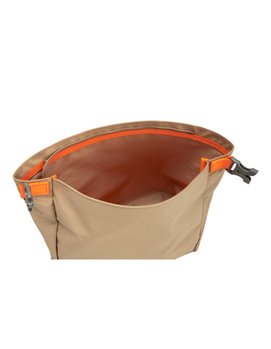 Buckden Roll Top Backpack 24/35L