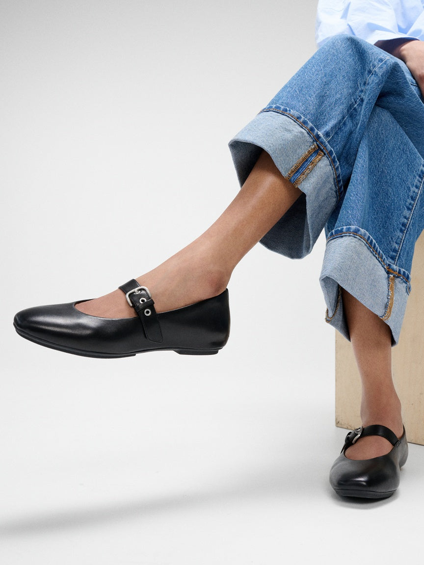 FITFLOP DELICATO LEATHER MARY JANES E3D-090 ALL BLACK