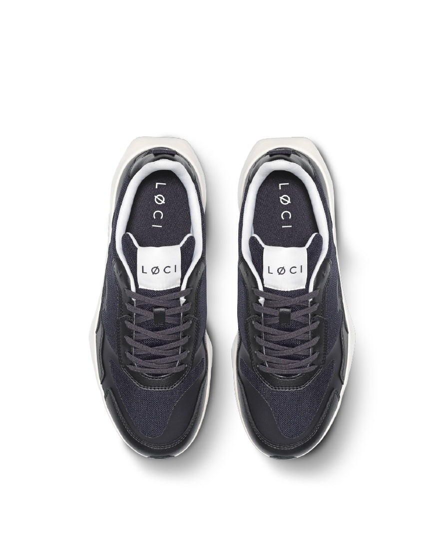 FLØ Sneakers