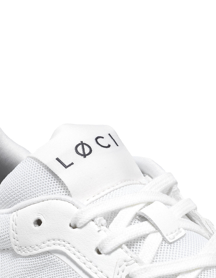 FLØ Sneakers