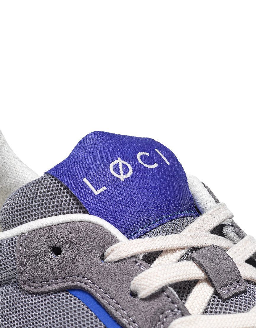 FLØ Sneakers
