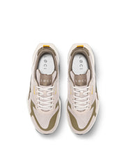 FLØ Sneakers