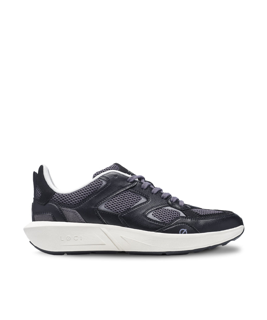 VØLT Sneakers