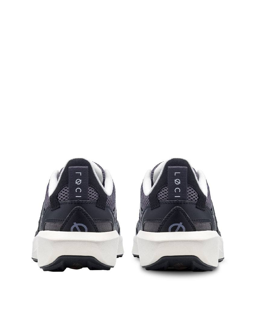 VØLT Sneakers