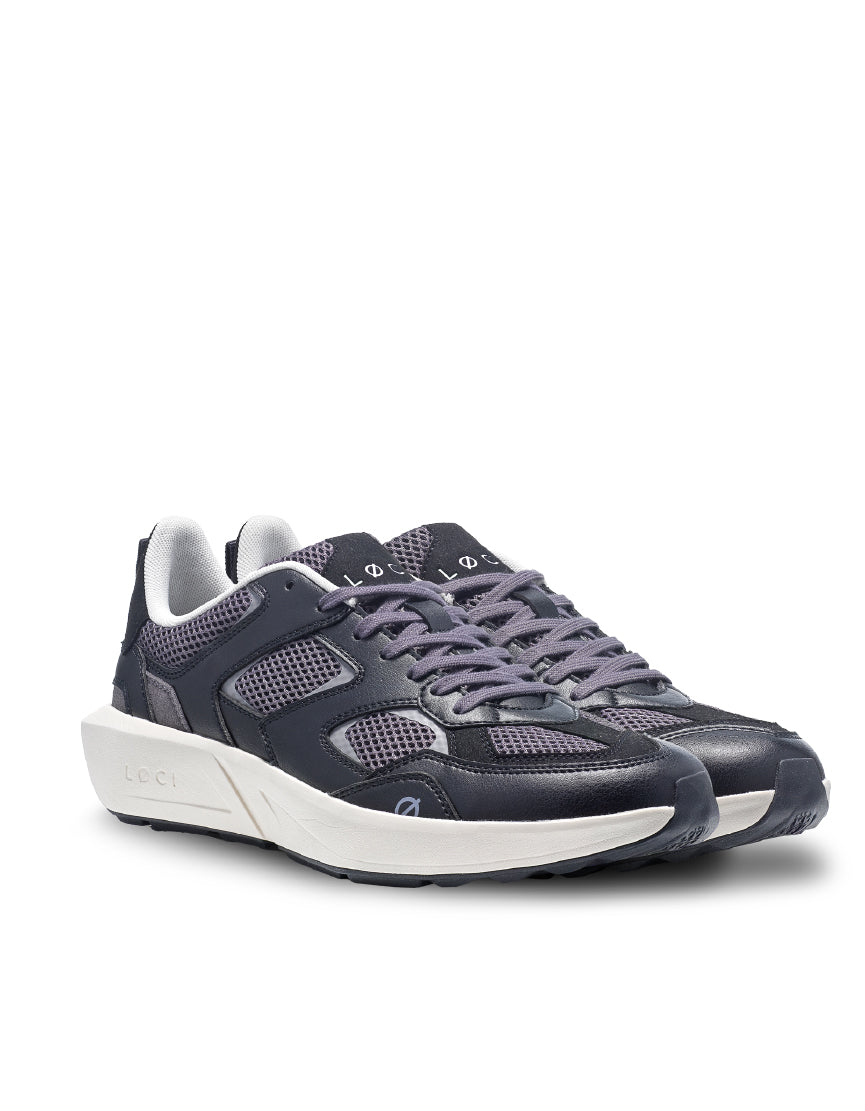 VØLT Sneakers