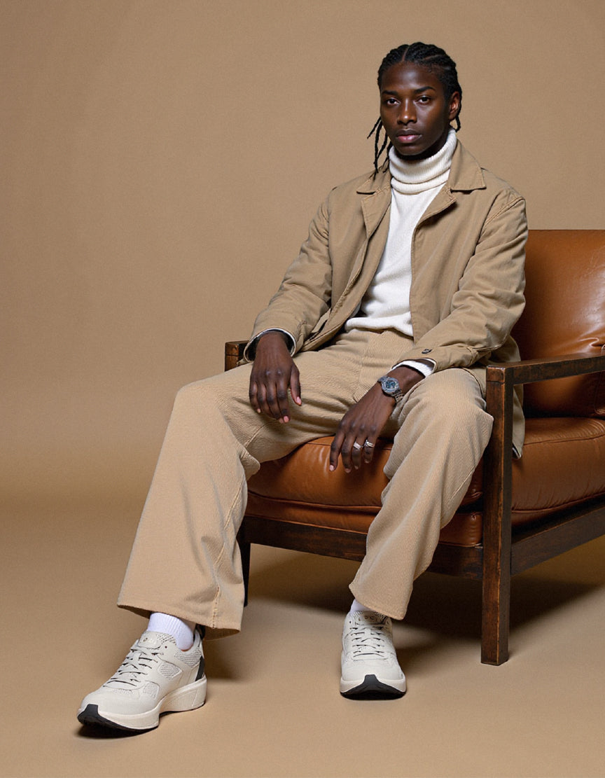 VØLT Sneakers